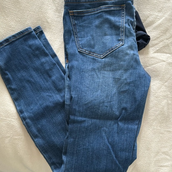 Madewell Maternity Jeans - Picture 2 of 4